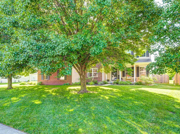 8557 Vyners Ln, Avon, IN 46123