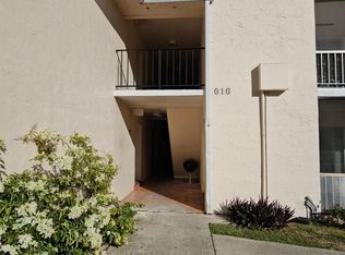 616 NW 13th St APT 17, Boca Raton, FL 33486