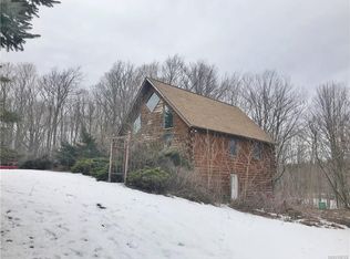 13840 Henskee Rd, Alden, NY 14004