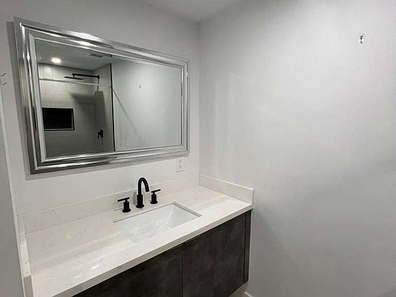 2nd image of 130 W 56th St #0