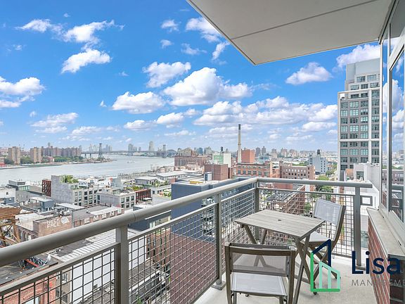 2nd image of 100 Jay St APT 17C