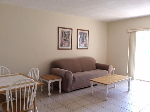 5th image of 2724 Garden Dr S APT 104
