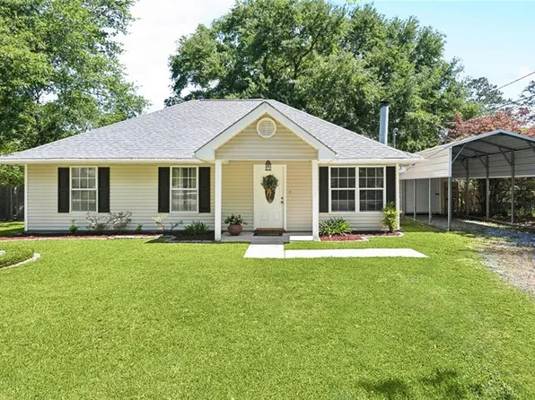 27155 Tag A Long Rd, Lacombe, LA 70445