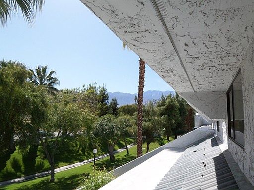 3rd image of 5301 Waverly Dr #142