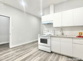 1942 Weston Rd #4, Toronto, ON M9N 1W2