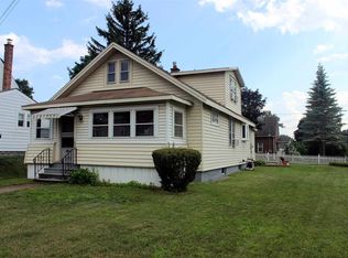 802 Curry Rd, Schenectady, NY 12306