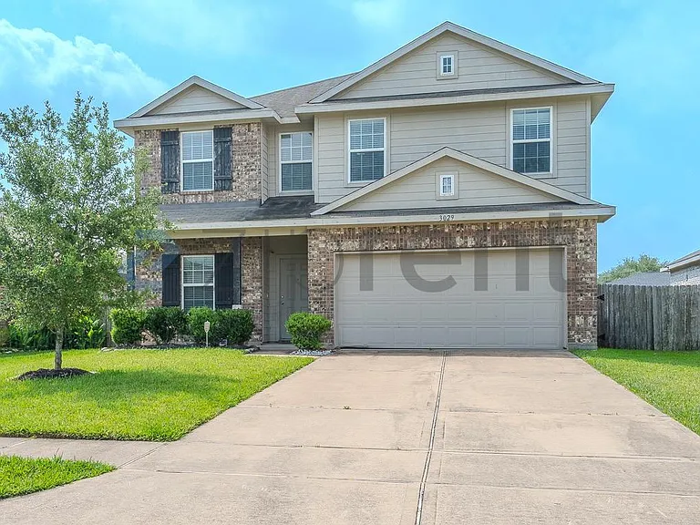 3029 Cambridge Meadows Ln — Photo 2