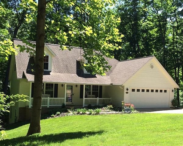 1st image of 615 Courtland Dr