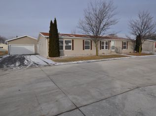 W6780 Shadybrook Cir, Fond Du Lac, WI 54937