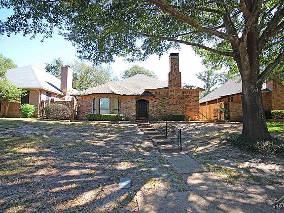 4th image of 4926 Forestwood Blvd