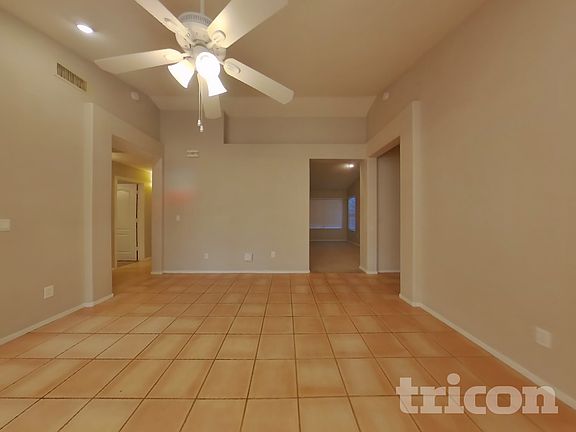 4th image of 1411 W Villa Theresa Dr