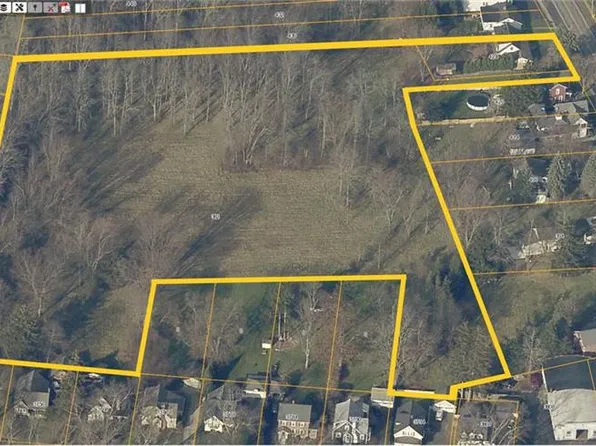 424 Pleasant Ave, Hamburg, NY 14075