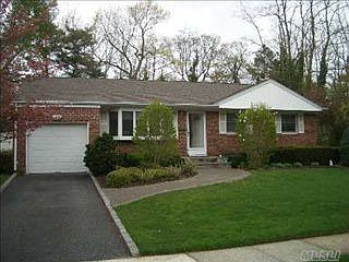 2nd image of 4 Cedar Dr E