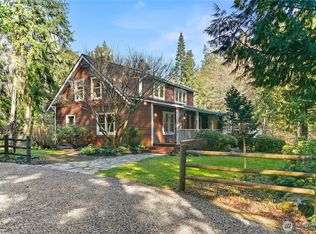 15166 Skogen Ln NE, Bainbridge Island, WA 98110