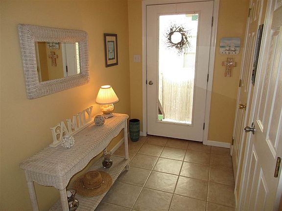 4th image of 5609 Central Ave #S