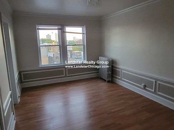 2nd image of 5301 N Ashland Ave APT 310