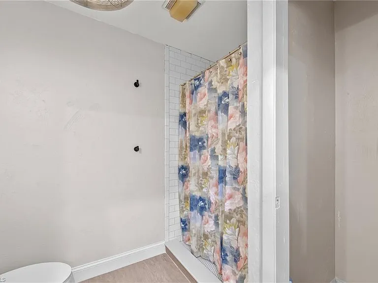 7195 Reymoor Dr — Photo 14