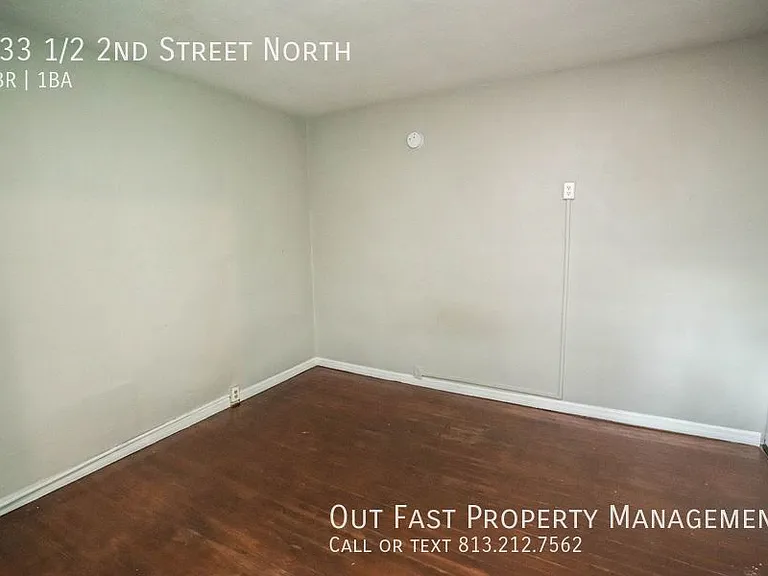 533 1/2 2nd St N — Photo 11