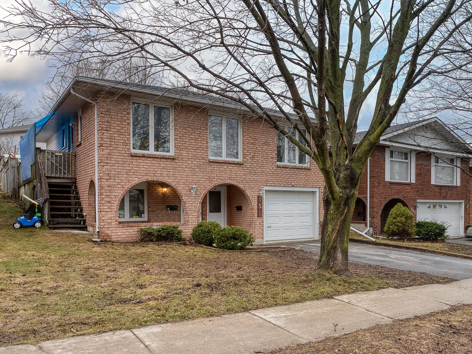 151 Dauphin Avenue Kingston — Photo 2
