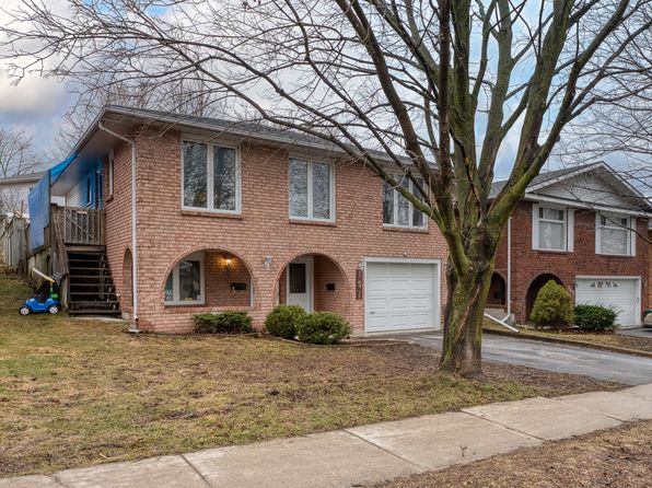 151 Dauphin Ave #2, Kingston, ON K7K 6W3