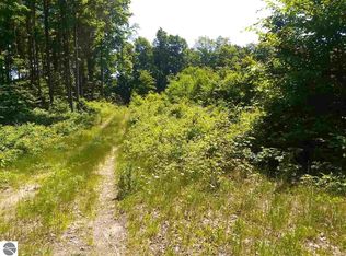 9140 Crouch Rd SE, Fife Lake, MI 49633