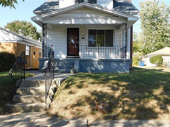 2nd image of 709 Haskins Ave