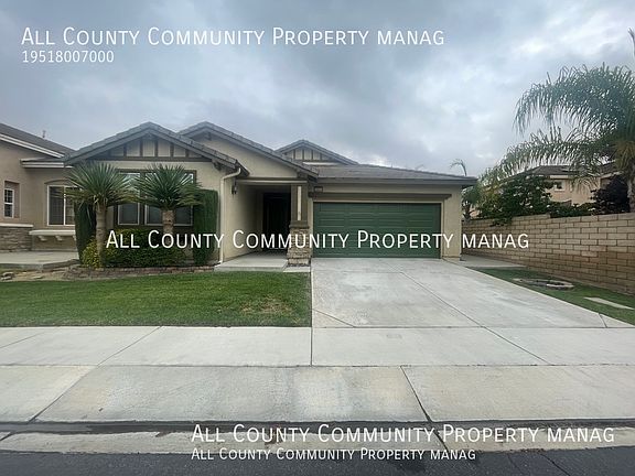 3rd image of 29944 Warm Sands Dr