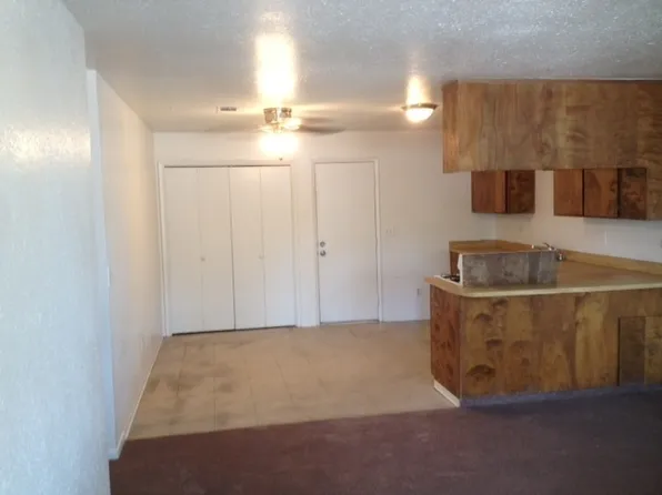 615 E. Florinda St., 615 E Florinda St APT B, Hanford, CA 93230