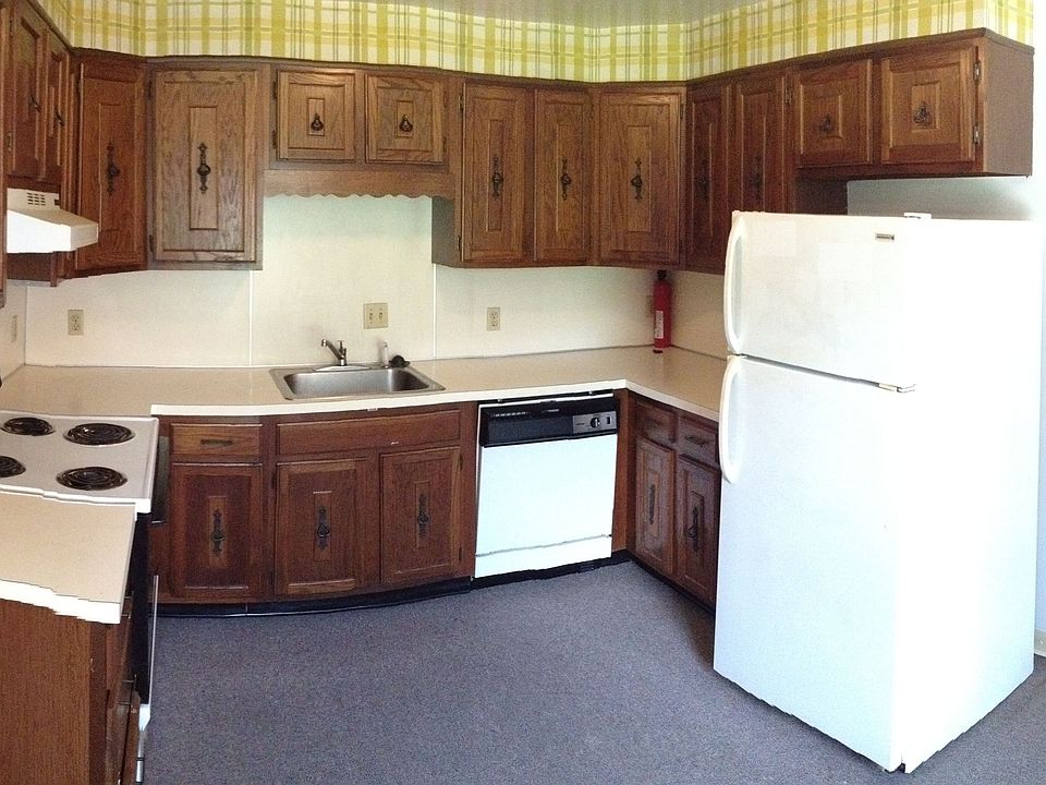 2nd image of 317A Willow Rd