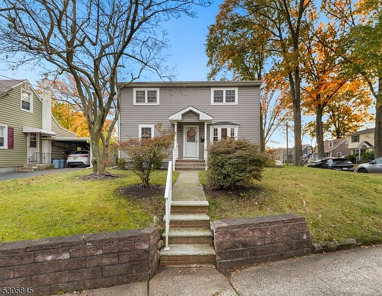 1st image of 836 W Inman Ave
