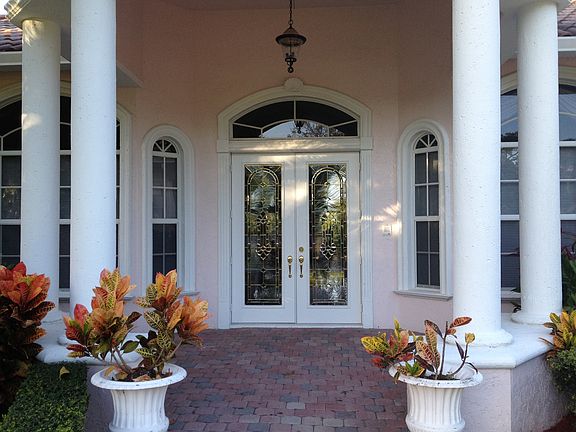 4th image of 8471 Whispering Oak Way