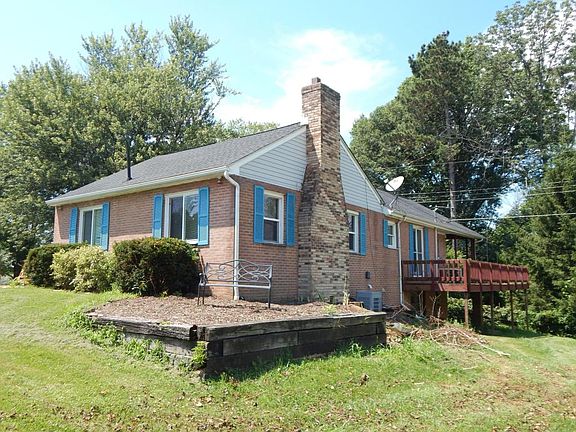 3rd image of 5362 Fawn Ct NE
