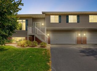 1407 Constitutional Dr, Northfield, MN 55057