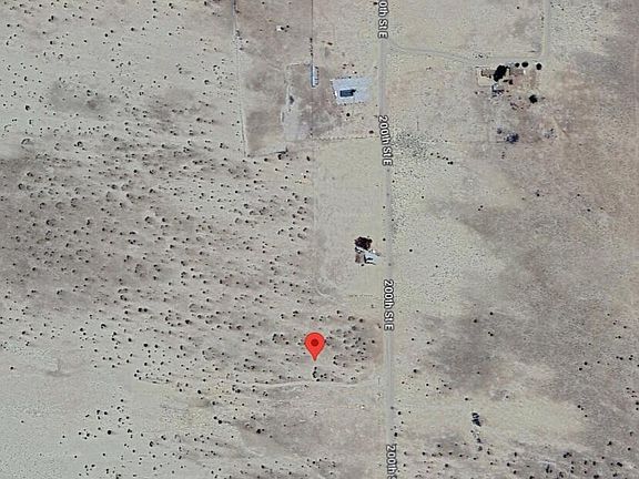 4th image of 200th St E