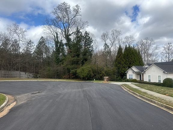 4th image of 250 Fairway Trl