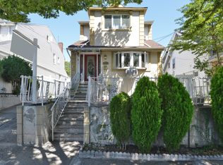 15605 46th Ave, Flushing, NY 11355
