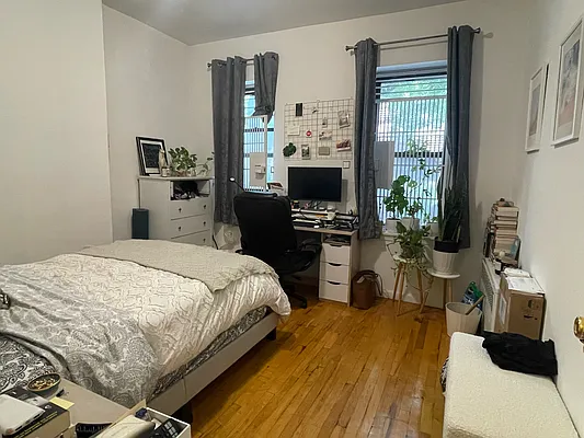 Rented by CitySites Real Estate Group | media 1