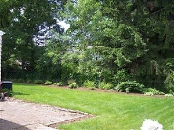5th image of 2740 Carmen Dr