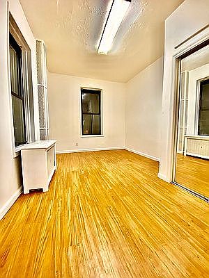 3rd image of 25-20 21st St #2B
