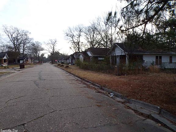 5th image of 1218 W 19th Ave
