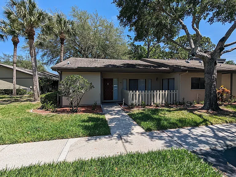 180 Joanne Pl