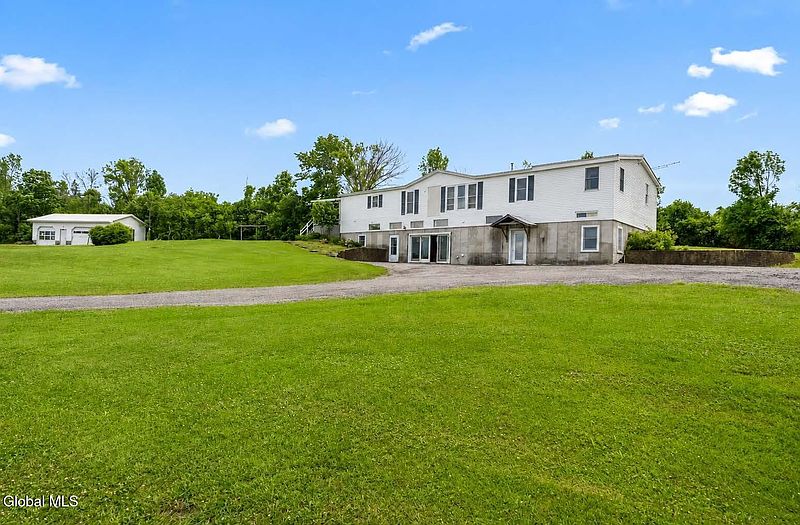 5th image of 204 Devenpeck Road