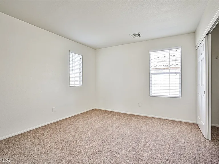 166 Fulgora St — Photo 14