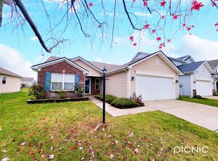 12544 Old Pond Rd, Noblesville, IN 46060