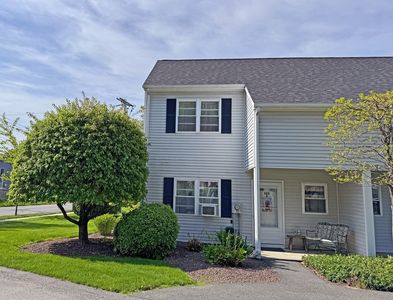 322 Davis St APT A, Greenfield, MA, 01301
