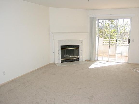 3rd image of 2713 Antonio Dr Unit 207