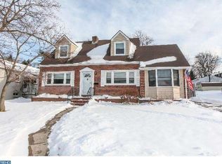 10 Ridgeway Ave, Norwood, PA 19074