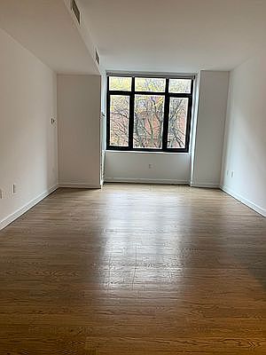 4th image of 125 Parkside Ave APT 3T