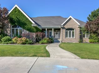 811 W Meadow Ln, Alpine, UT 84004