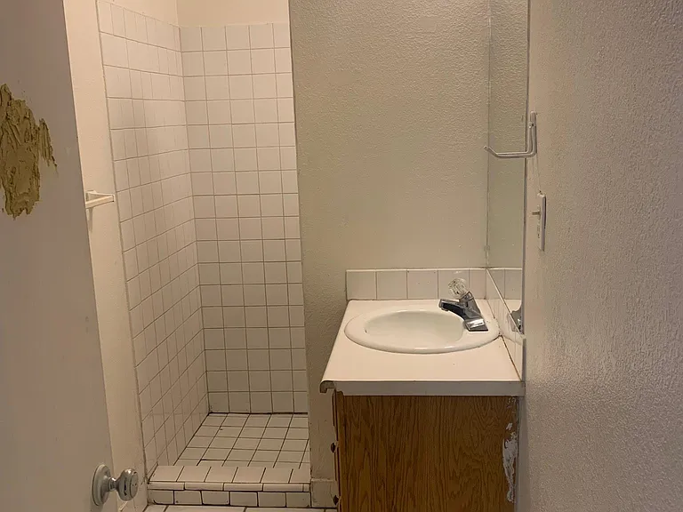 345 N Lesueur — Photo 16
